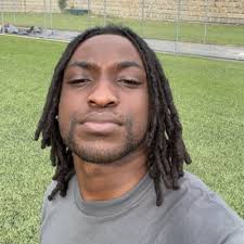 Eliut J. Ramirez (@eliut_j)