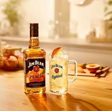 What is the best thing to mix with jim beam apple : Jim Beam Peach Is Just As Delicious As Jim Beam Apple