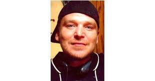 Kirk Hall Obituary (1976