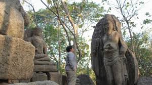 Gambar peninggalan sejarah yang berada di yogyakarta. Menilik Peninggalan Sejarah Hindu Di Situs Arca Gupolo Tribun Jogja