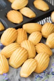 Madeleines The Best Easiest Recipe With Video Sugar Spun Run In 2020 Easy Meals Fool Proof Recipes Recipes