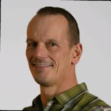 In vier jaar m'n Bachelor of Arts behaald! Gisteren heb ik hem in ontvangst  mogen nemen en is 'ie (eindelijk) officieel in the pocket! 🎉