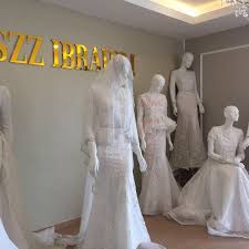 Baju pengantin menjadi hal paling pokok dan hal yang paling utama dibicarakan ketika akan melakukan proses pernikahan. Eszz Ibrahim Wedding Sg Petani Kedah