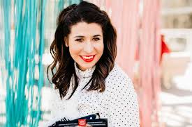 Vicki comes from a prominent family in louisiana, her father edmund reggie was a judge and banker and her mother doris. Victoria Kennedy The Pr Expert Shares Useful Tips To Develop Businesses Daily Front Row