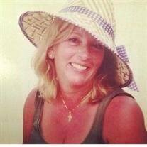 Debra Luster's Instagram, Twitter & Facebook