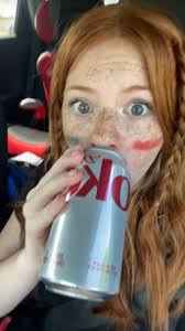 Madison Whitaker🌟 (madisonwhitspam_)