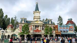 France 24 n'est pas responsable des contenus. Covid 19 French Tourism Seeks New Boost With Disneyland Reopening