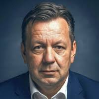 600+ Profile mit dem Suchbegriff „Bingel“