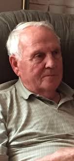 Edward Closs's Instagram, Twitter & Facebook