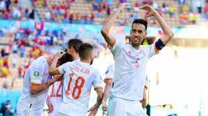 La slovaquie, 2e du groupe e avec 1 victoire et 1 défaite, va rencontrer l'espagne, 3e avec 2 matchs nuls. 7cu3eklxj5e0um
