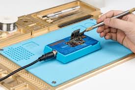 Step 3 remove the iphone x oled screen. Iphone Motherboard Soldering Desoldering Rework Station Rewa Blog