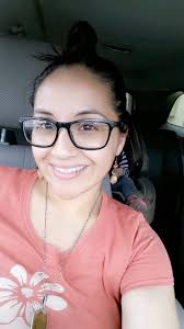 Can my wife go with me to the OATH CEREMONY, Laredo tx