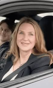 Alberta medical clinic's 'membership' billing scheme won't hurt a bid by PM  to attack Pierre Poilievre through Danielle Smith