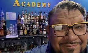 Kyle Eaton's Instagram, Twitter & Facebook