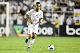 Rua princesa isabel 77, vila belmiro. Jorge Elogia Elenco Do Santos E Comemora Contratacao De Evandro Gazeta Esportiva