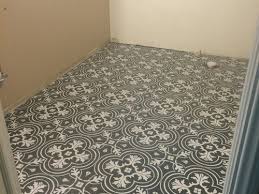 I don't see the control in paint or irfranview to tile it so that i can work with it. What Paint Color Will Compliment These Floor Tiles In Small Bathroom