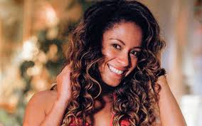 Nicole de Flor do Caribe, atriz revela que foi rejeitada três vezes no balé  do Faustão · Notícias da TV