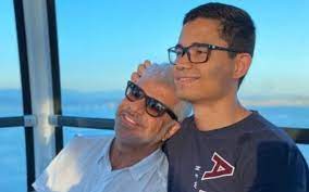 Brazilian composer, guitarist and singer. Lulu Santos Reveals Details Of The First Kiss On Her Husband Electrifying Entertainment Prime Time Zone