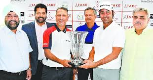 Singh is survived by a son — golfer jeev milkha singh — and three daughters. Milkha Singh Son Jeev Milkha Singh Coming Back On Golf Ground à¤« à¤² à¤‡ à¤— à¤¸ à¤– à¤® à¤² à¤– à¤¸ à¤¹ à¤• à¤¬ à¤Ÿ à¤® à¤¦ à¤¨ à¤® à¤•à¤° à¤— à¤µ à¤ªà¤¸ à¤à¤• à¤•à¤° à¤¡ à¤• à¤Ÿ à¤° à¤¨ à¤® à¤Ÿ à¤¹ Amar Ujala Hindi News Live