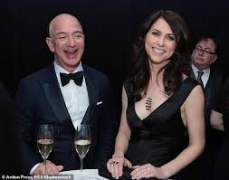 Update information for dan jewett ». Jeff Bezos Ex Wife Mackenzie Scott Marries Private School Teacher Express Digest