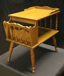 Vintage Magazine Spindle Side End Table By Scrantonattic On Etsy 149 99 Vintage Side Table Magazine Table Maple Furniture