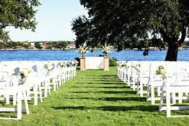 Waterfront Weddings In Texas Granbury Texas Lake Wedding Venues Texas Waterfront Wedding Lake