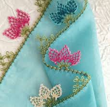 En Populer 35 Kirmizi Mavi Renkli Igne Oyasi Modelleri Baby Knitting Patterns Boncuklu Tig Oya Ornekleri