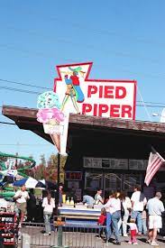 Pied Piper Ice Cream Stand Old Forge Ny Wow Wonderful Memories Loved This Place Old Forge Old Forge New York Vacation Inspiration