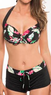 Le maillot de bain 2 pièces est un type de maillot pour femme, composé de 2 pièces à l'image d'un ensemble lingerie. Rae La Reunion Des Bikinis