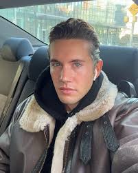 Tristan Parks's Instagram, Twitter & Facebook