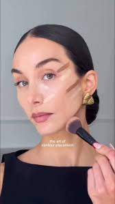The art of contour placement 🤎 Melise Krem shows us how to use a makeup  brush as a guide when applying concealer & contour for an instant lift 💫  Save this hack + try it now with our fave contour ...