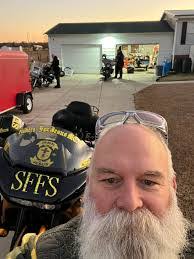 Jenny Burnside's Instagram, Twitter & Facebook