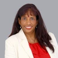 Jennifer Audette's Instagram, Twitter & Facebook