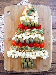 I can picture the woman picking out her christmas dress and making the appetizers and everything. These Christmas Tree Recipes Are Blowing Up On Pinterest Christmas Food Dinner Perfect Christmas Dinner Xmas Dinner