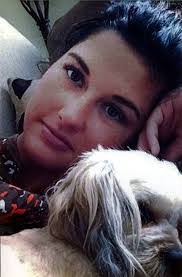 Elizabeth Perritt's Instagram, Twitter & Facebook