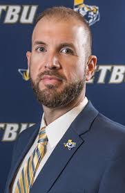 Josh Moore's Instagram, Twitter & Facebook