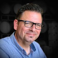 Mariana Velarde Email & Phone Number