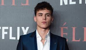 Arón piper was born on march 29, 1997 in berlin, germany as aarón julio manuel piper barber. Aron Piper Netflix And Aron Image 6584552 On Favim Com