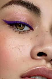 9 Biggest Makeup Trends 2020 2021 Your Classy Look Color Eyeliner Makeup Makeup Trends No Eyeliner Makeup