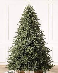 Artificial Pre Lit Christmas Tree 25 Best Artificial Christmas Trees 2021 Fake Holiday Trees