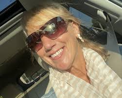 Karen Puchalski's Instagram, Twitter & Facebook