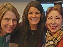 risewomen #resilience #authenticity #careergrowth #womensupportingwomen