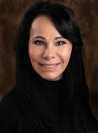 Tami Sims's Instagram, Twitter & Facebook