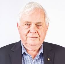 Robert Lannen's Instagram, Twitter & Facebook