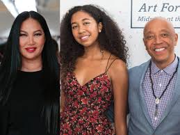 Due to this, other kids nicknamed her, 'chinky giraffe'. Kimora Lee Simmons 16 Year Old Daughter Aoki Got Into Harvard
