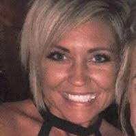 Abby Huss's Instagram, Twitter & Facebook