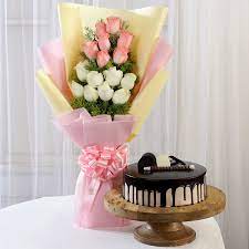 Maybe you would like to learn more about one of these? Buy Send Pink Amp White Roses Amp Choco Cream Cake Online Ferns N Petals