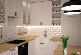 Zdjecie Aranzacja Kuchni Z Bialymi Szafkami Z Miejscem Na Wino I Klimatycznym Podswietlen Home Decor Kitchen Interior Design Kitchen Small Small Kitchen Decor