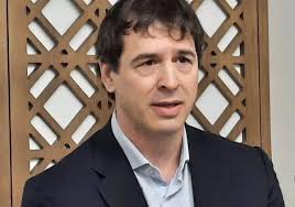 Judge decides to put PM's brother