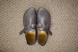 Birkenstock kitchen shoes with removable footbeds. The Best Kitchen Clogs We Tested A Lot Of Them Kitchen Shoes Chef Shoes Clogs